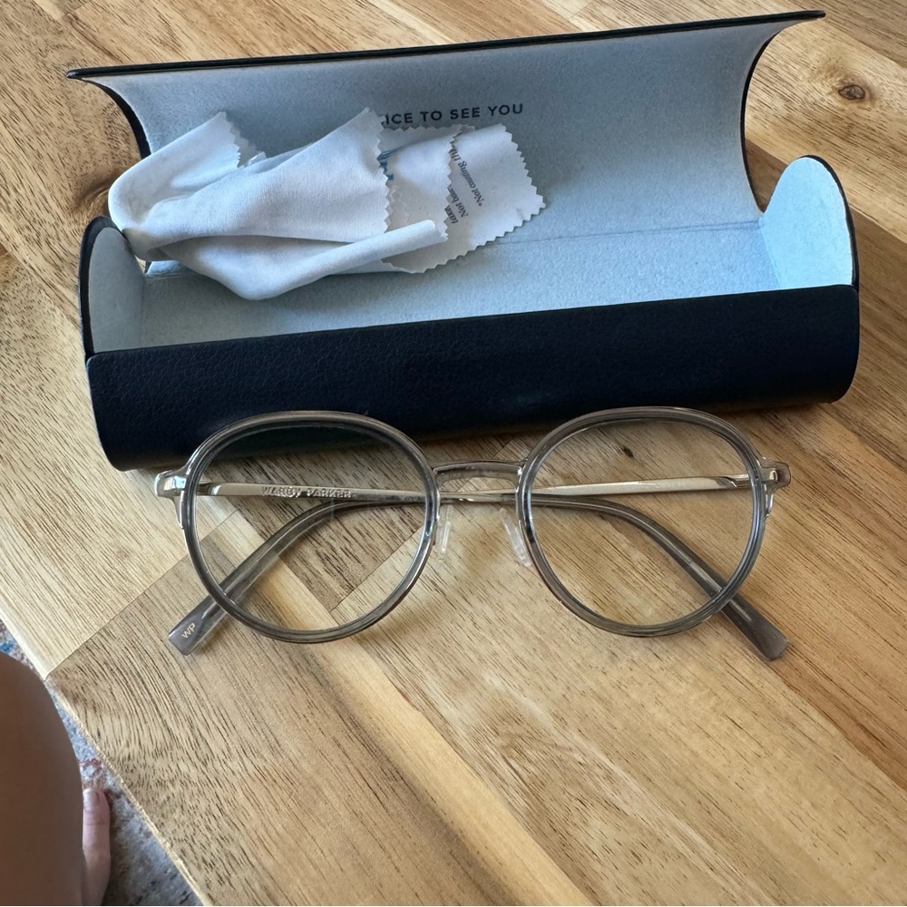 Warby Parker Glasses round 0.75 reading
